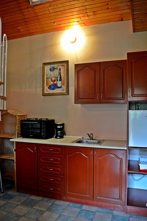Violetta Vendeghaz Hotel Eger Room photo